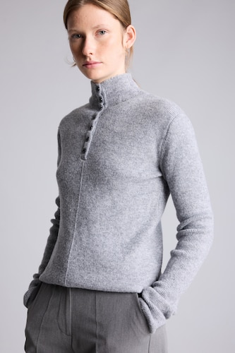 Pull à col semi-montant Coupe ajustée
