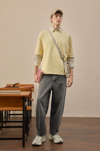 رجال أنثرا Baggy Fit Trousers