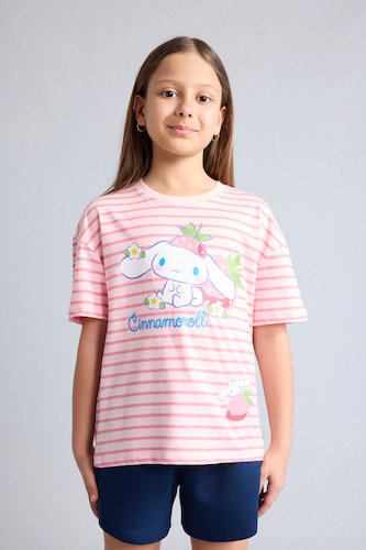 Young Girls - Teen Girls Light Pink Relax Fit Short Sleeve T-Shirt