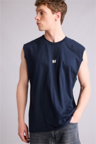 MAN NAVY Boxy Fit Slogan Pattern Crew Neck Short Sleeve Tank Top