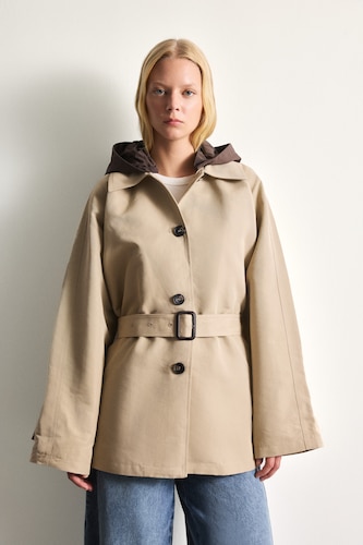 Woman Beige Button up Trenchcoat