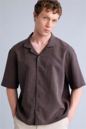 Men Light Brown Boxy Fit Woven Short Sleeve Shirt