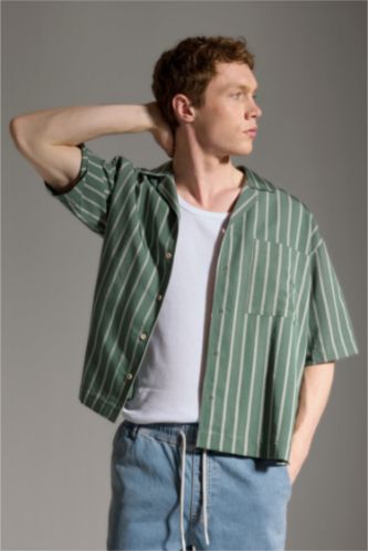 HOMME Vert Chemise boxy à manches courtes