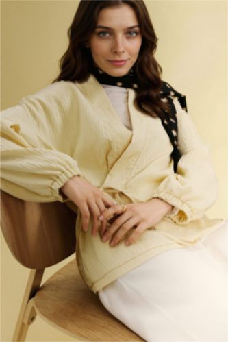 WOMAN Light Yellow Regular Fit V-Neck Crinkle Fabric Blazer