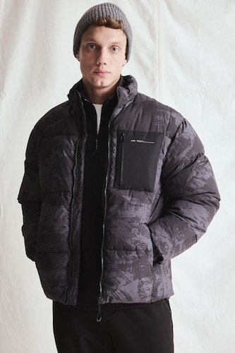 Regular Fit Mock-Neck Zippered Waterproof Jacket
