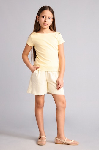 Young Girls - Teen Girls Light Yellow Girl 100% Cotton Elastic Waist Shorts