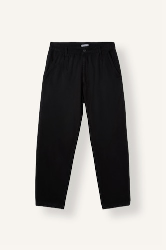 Relaxed Fit Pleated Trousers