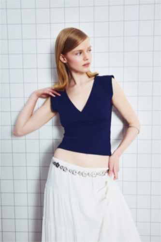 Kadın Lacivert Fıtted Kısa Kollu Tişört