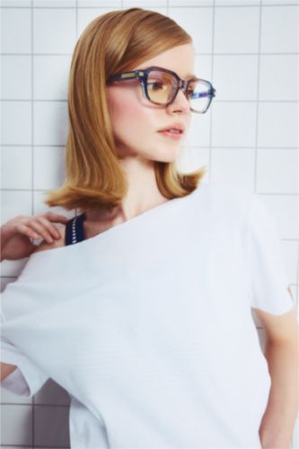 Woman White Loose Fit Boat Neck Cotton T-Shirt