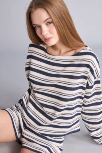 Kadın Kırık Beyaz Kayık Tişört