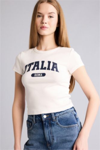 Kadın Kırık Beyaz Fıtted Baskılı Ribana Tişört