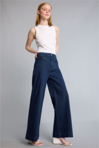 Woman Dark Blue High Waist Short Wide Leg Trousers