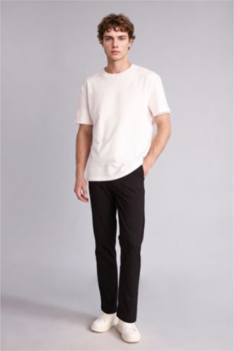 Erkek Siyah Tapered Fıt Pantolon