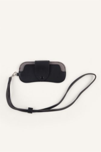 Women Black Sunglasses Case