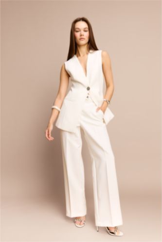 WOMAN White Normal Waist Straight Fit Trousers