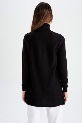 Long black turtleneck clearance tunic