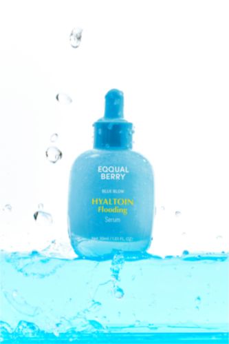 Kadın Mavi Eqqualberry Hyaltoin Flooding Serum Anında Soğutma Etkili Nem Kilitleyici Hyaluronik Asit Kompleksi Serum 30ml
