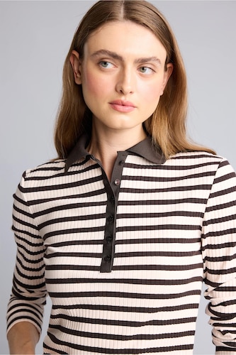 Әйелдерге Қоңыр Кашкорсе футболка