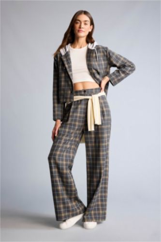 Woman Light Grey jogger Pocket Detailed Plaid Trousers