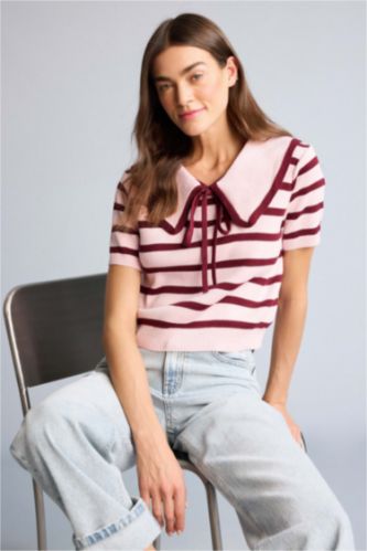 Kadın Pembe Crop Büyük Yaka Çizgili Kazak