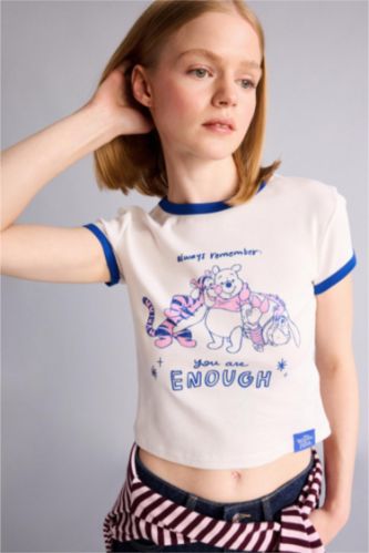 Kadın Kırık Beyaz Wınnıe The Pooh Baskılı Kısa Kollu Tişört