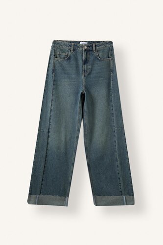 Jean à taille haute et jambes fuselées Coupe barrel
