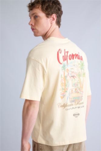 Men Light Yellow Boxy Fit Short Sleeve T-Shirt