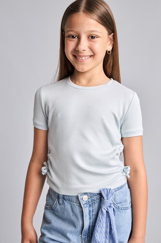 Girls & Teens Light Blue Girl Crew Neck Short Sleeve T-Shirt