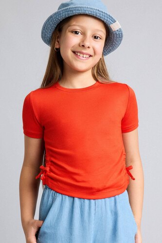 Young Girls - Teen Girls Red Girl Short Sleeve Red T-Shirt