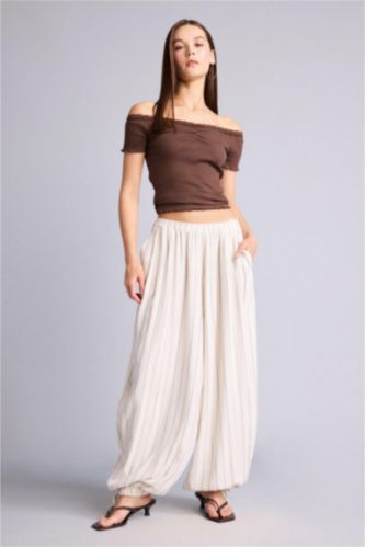 Women Beige Normal Waist Balloon Fit Trousers