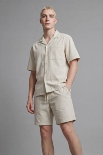 MAN Ecru Relax Fit Shorts