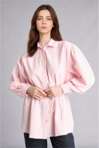 Kadın Açık Pembe Relaxed Fit Uzun Kollu Kırışık Dokulu Tunik
