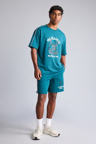 Men Green Standard Fit