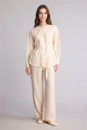 Kadın Ekru Regular Fit Düz Paça Pantolon