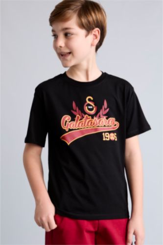 Young Boys - Teen Boys Black New Regular Fit Short Sleeve T-Shirt