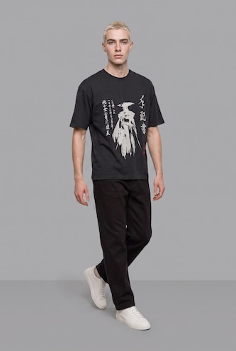 MAN Anthracite Sony Ghost of Yotei Boxy Fit Printed T-Shirt