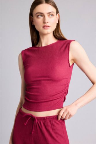 Women Bordeaux Slim Fit Crew Neck Tank Top