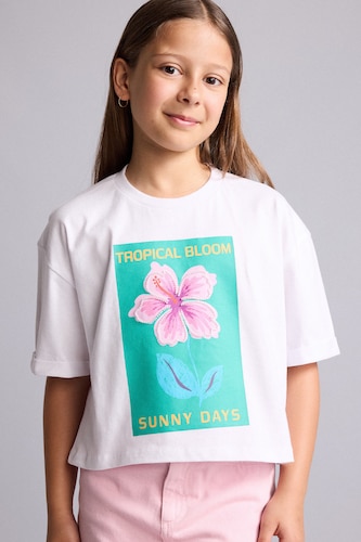 Young Girls - Teen Girls White Girl Floral Print Short Sleeve White T-Shirt