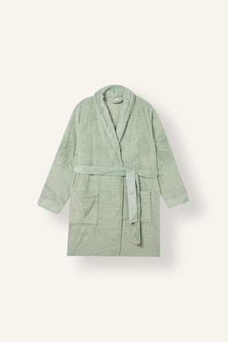 Regular Fit Long Sleeve Welsoft Plush Bathrobe