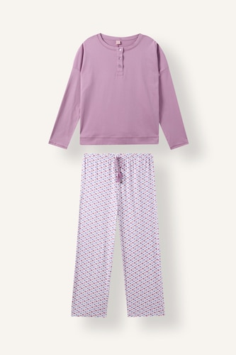 100% Cotton Relaxed Fit Long Sleeve Button-Up Patterned Pajama Set