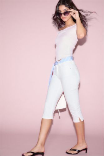 Women White Capri