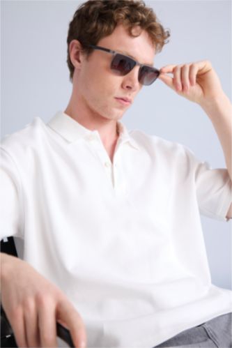 Men Ecru Boxy Fit Short Sleeve Polo T-Shirt