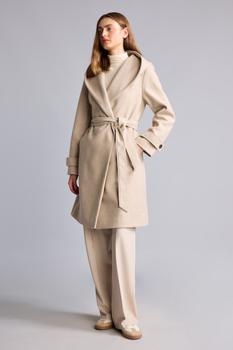 Women Beige Cachet