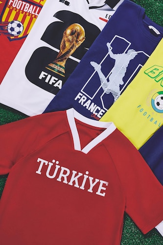 V Yaka Türkiye Baskılı Tişört Kız Çocuk