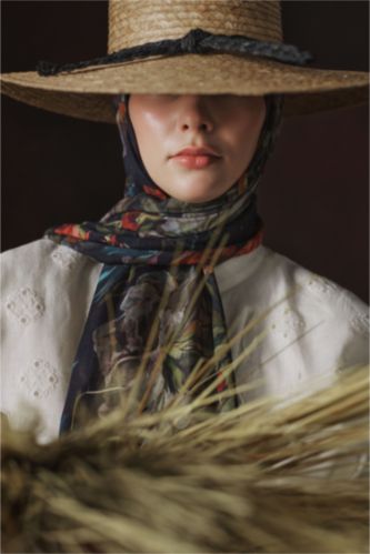 Kadın Siyah Fresh Scarfs X DeFacto Midnight Botanic Viskon Şal