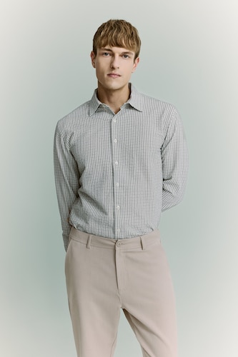 Erkek Siyah Modern Fit Pötikare Uzun Kollu Gömlek