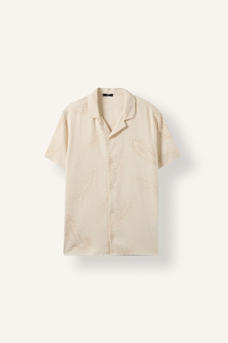 Men Ecru Modern Fit Cotton Short Sleeve Shirt