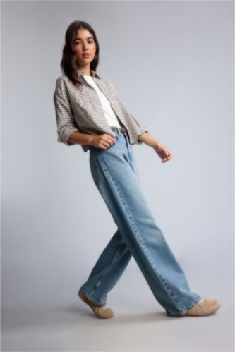 Women Light Indigo Straight Fit Trousers
