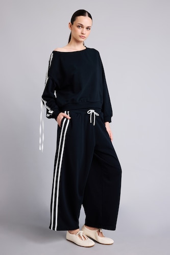 Women NAVY Trousers