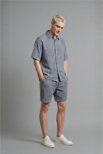 Men Blue Boxy Fit Muslin Short Sleeve Shirt